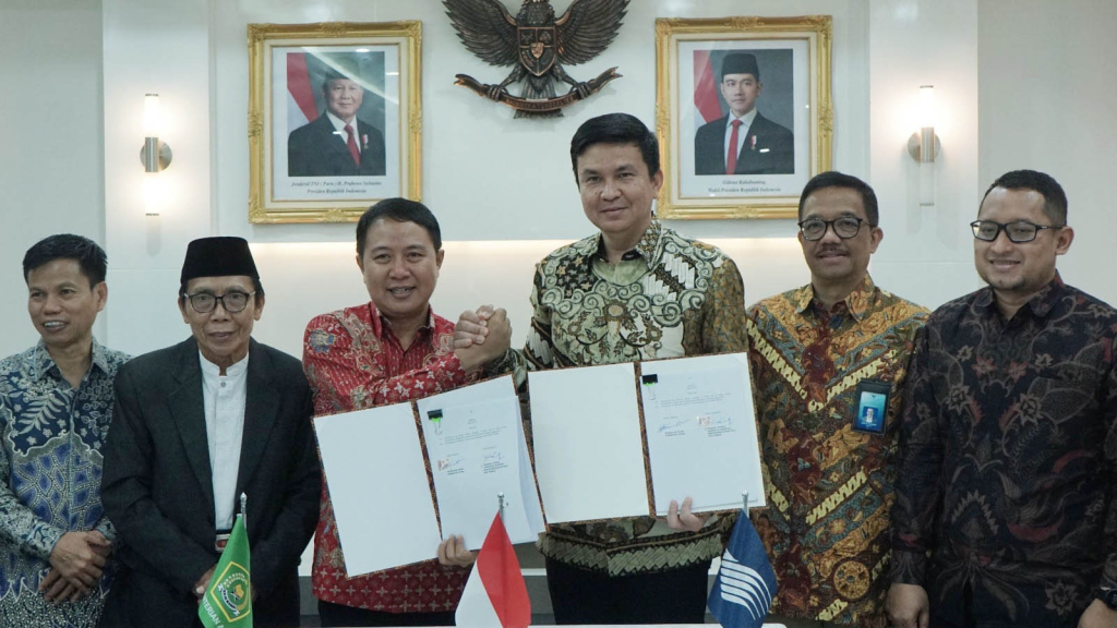 kemenag dan garuda indonesia teken mou penerbangan jemaah haji