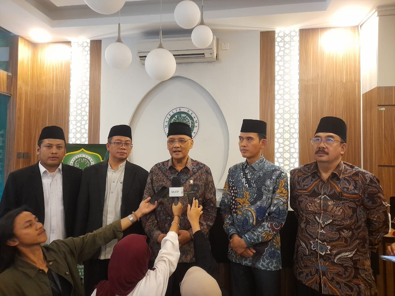 image big 44870685655898c5ac