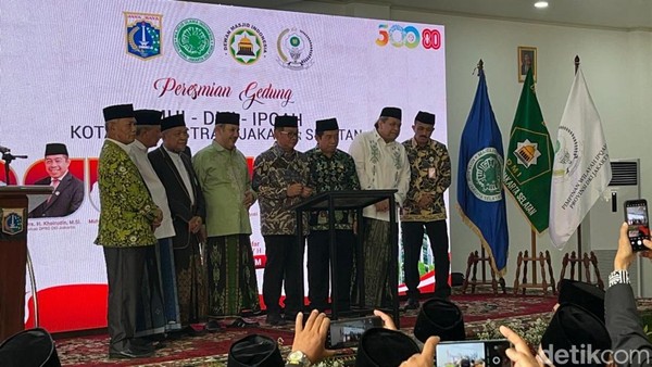 pramono anung meresmikan gedung mui dmi dan ipqah jakarta selatan 1754537989040 169