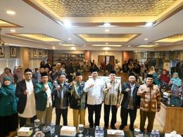 5e0ac680ca9f3622a755627d8cd51eeb gambar