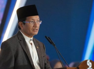 creator: gd jpeg v1.0 (using ijg jpeg v62), quality = 90?