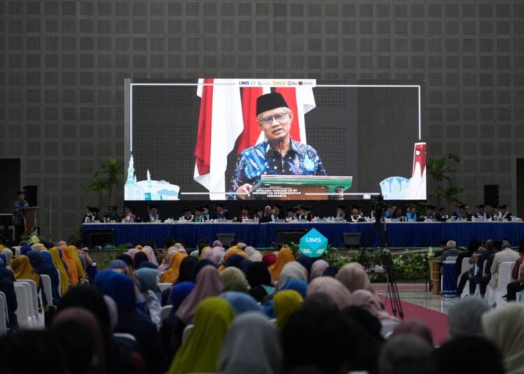 haedar nashir kebesaran muhammadiyah lahir dari semangat memberi dan etos ikhlas 750x536