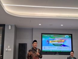 bd58a25992e61415c79273c2be6757bb gambar